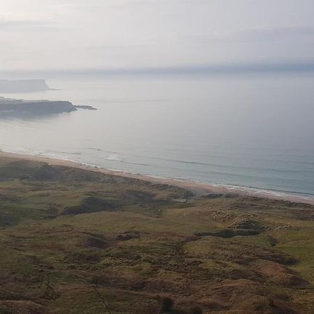 Welcome Rest Holiday Home Ballintoy Bagian luar foto