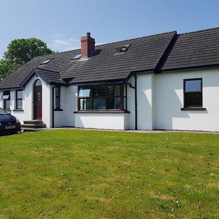 Welcome Rest Holiday Home Ballintoy Bagian luar foto