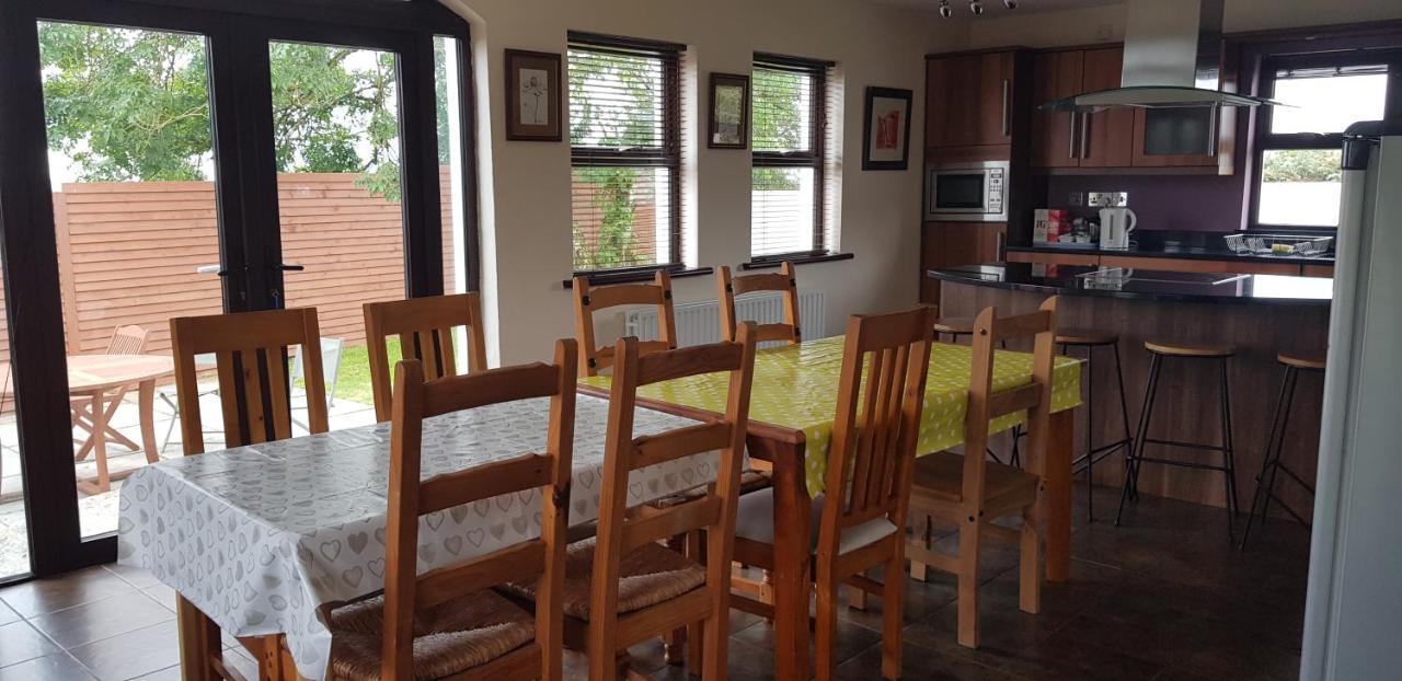 Welcome Rest Holiday Home Ballintoy Bagian luar foto