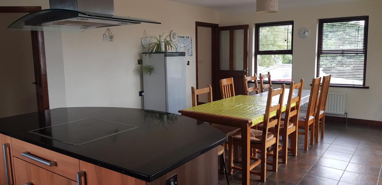 Welcome Rest Holiday Home Ballintoy Bagian luar foto